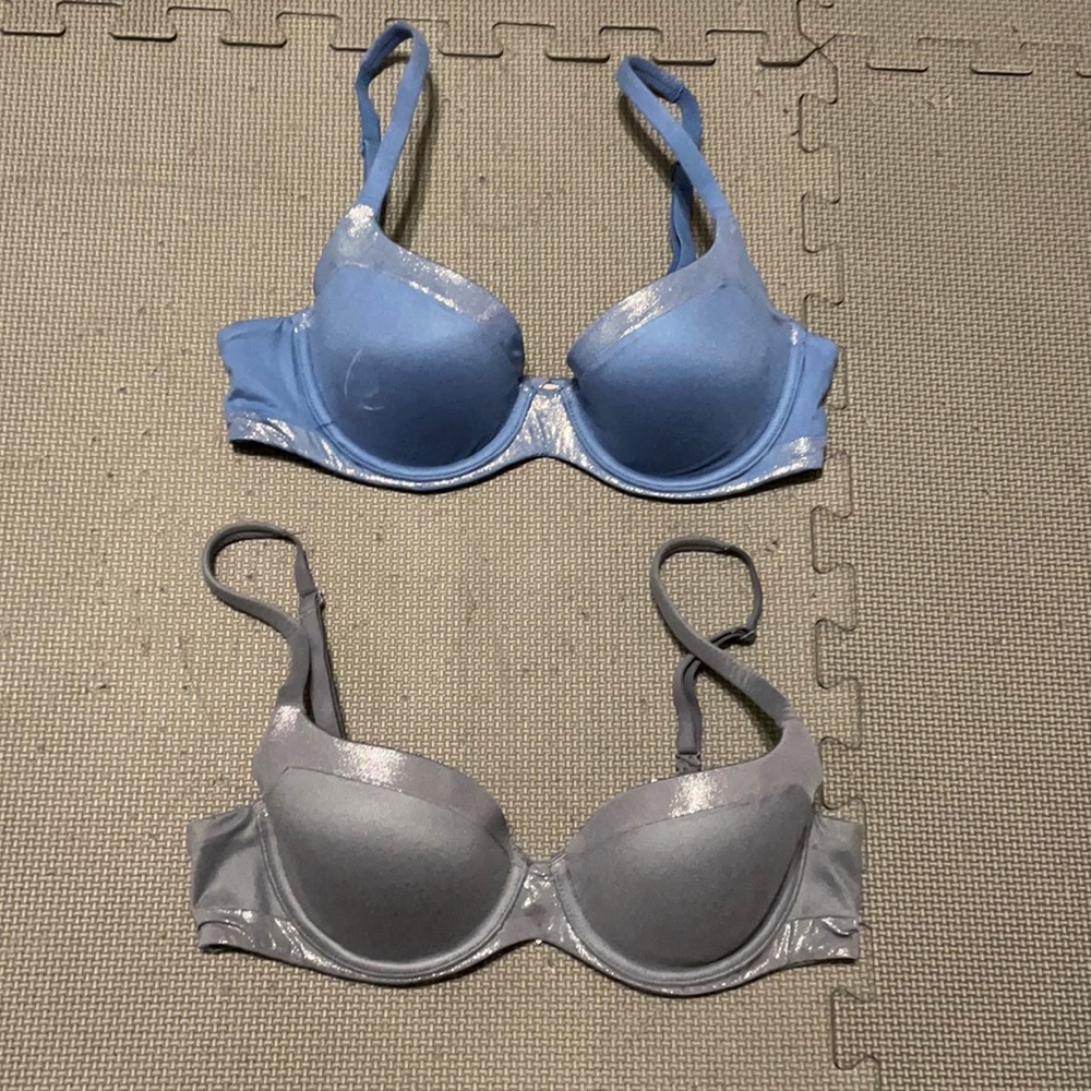 Victoria’s Secret Body by Victoria Bras, 32C